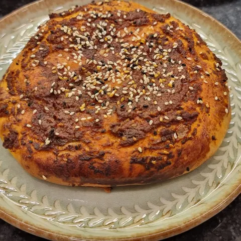 Acılı Ekmek