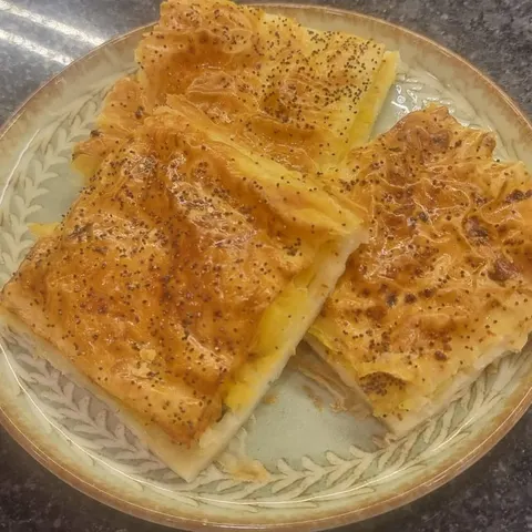 Patatesli Börek