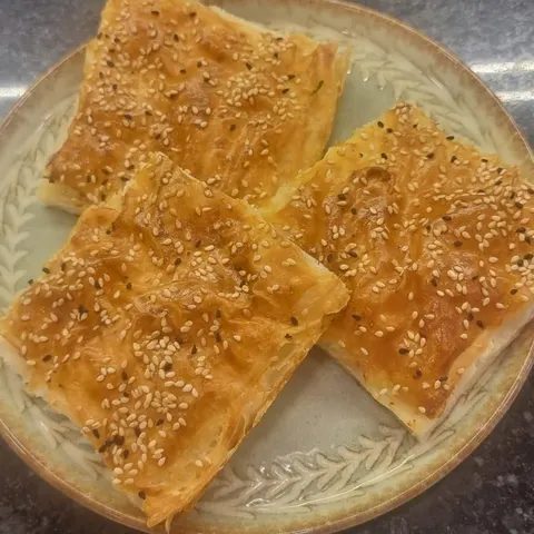 Peynirli Börek